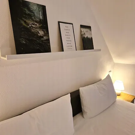 Apartment 21133 *