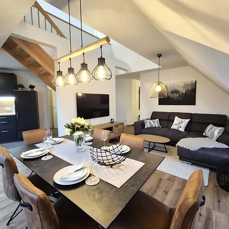 21133 Apartment