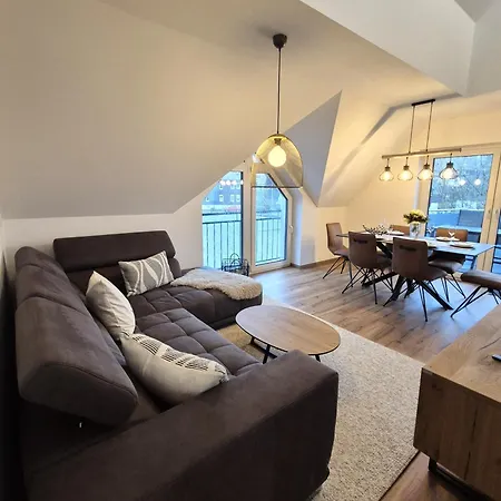 Appartement 21133 *